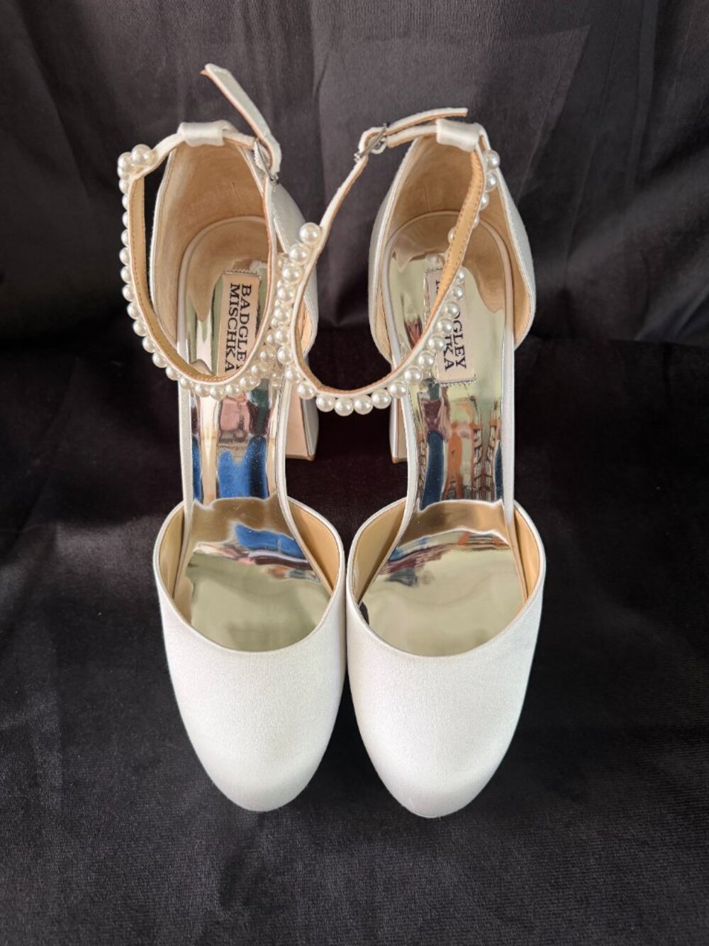 Badgley Mischka Women's Felixa 11 M Wedding Platform Pearl-Satin Pumps